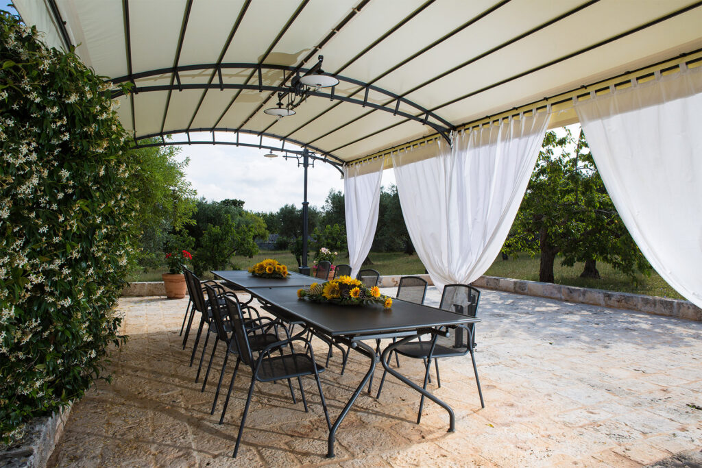 gazebo da giardino in ferro battuto moderno